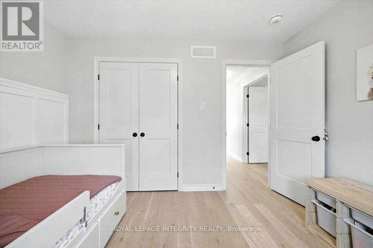 28797628/115-bonne-renommee-avenue/camelot/ottawa/ontario/K4A5J9_26