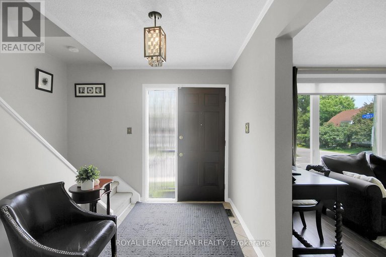 28464329/96-prince-albert-street/overbrookcastle-heights/ottawa/ontario/K1K2A1_4
