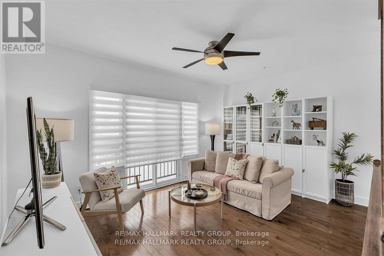 29413273/d-124-guigues-avenue/lower-townbyward-market/ottawa/ontario/K1N5H7_23