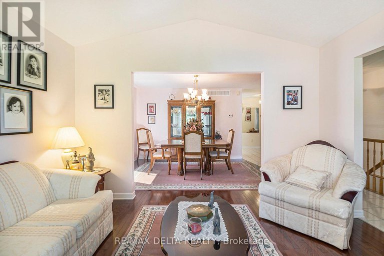 28683865/762-adencliffe-drive/fallingbrookridgemount/ottawa/ontario/K4A3E5_7