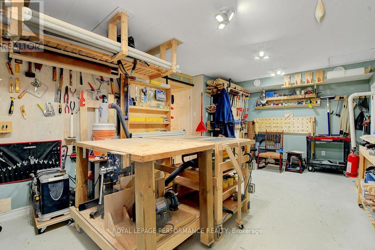 28607990/93-craig-street/village-of-russell/russell/ontario/K4R1A2_47
