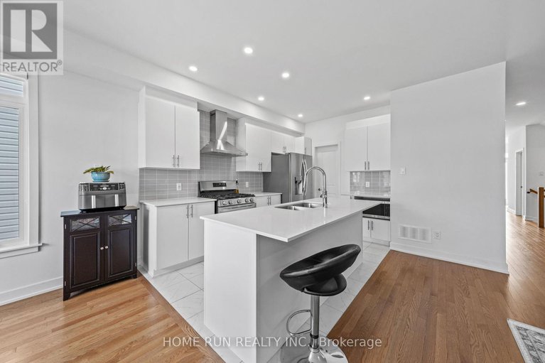 28232803/909-beckton-heights/stittsville-south/ottawa/ontario/K2S2X5_15