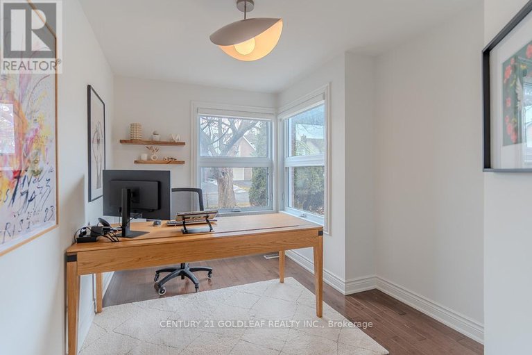 29669165/6-pemberton-crescent/manordale/ottawa/ontario/K2G4Y9_17