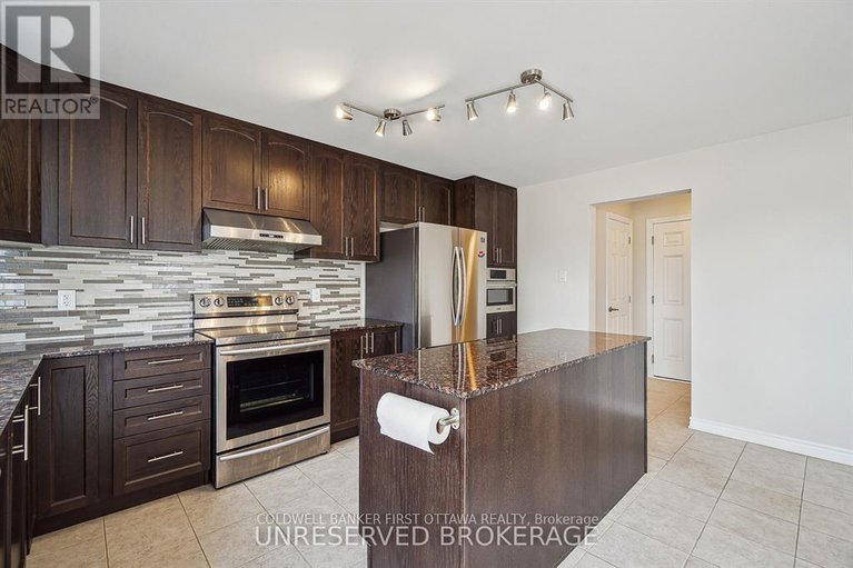 29069395/101-reliance-ridge/emerald-meadowstrailwest/ottawa/ontario/K2V0R4_17