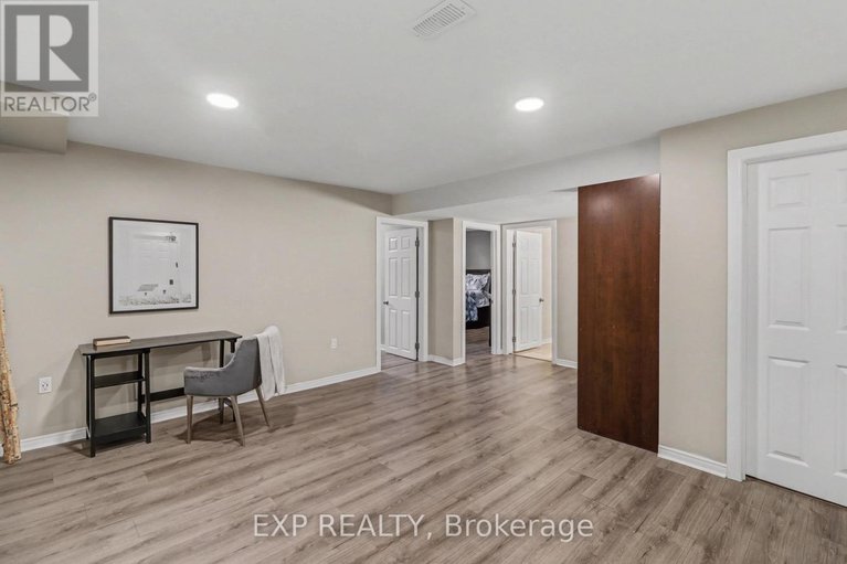 29452603/182-helen-rapp-way/blossom-parkkemp-parkfindlay-creek/ottawa/ontario/K1T0P6_31