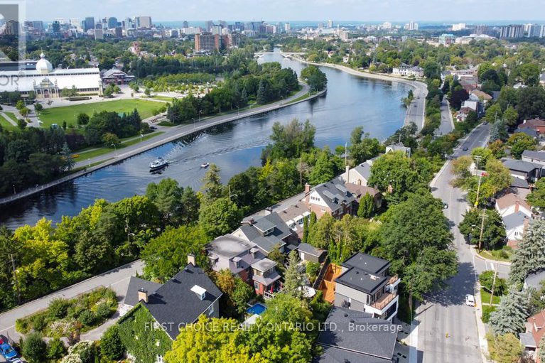 29386266/296-riverdale-avenue/old-ottawa-south/ottawa/ontario/K1S1R1_39