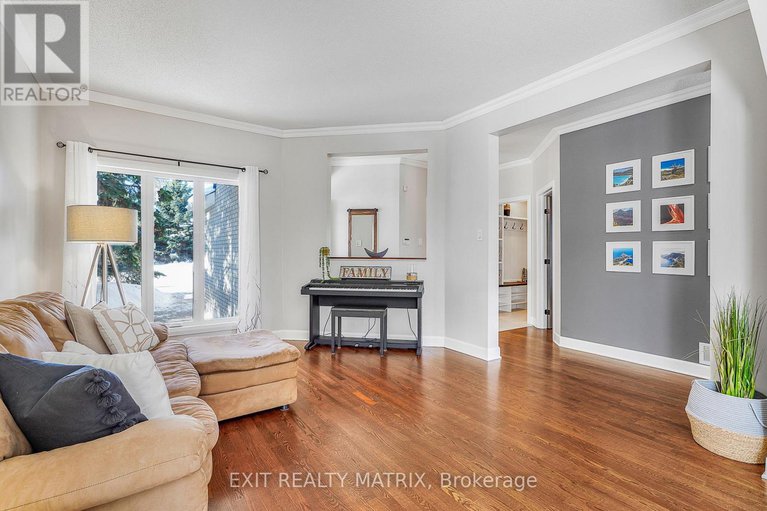 29367173/1183-mulder-avenue/fallingbrookgardenway-south/ottawa/ontario/K4A4H2_7