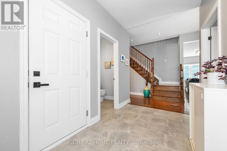 29369214/48-station-trail/village-of-russell/russell/ontario/K4R0A3_21