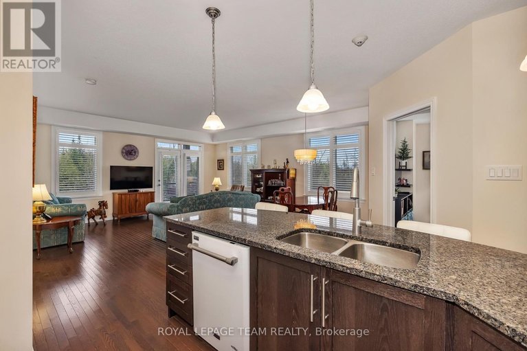 29684995/203-52-magnolia-way/north-grenville-twp-kemptville-south/north-grenville/ontario/K0G1J0_13