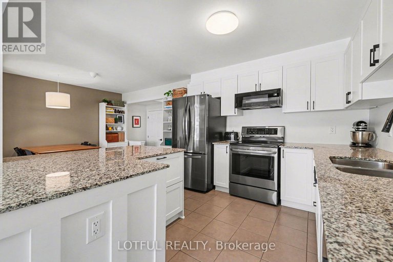 29383914/521-foxlight-circle/emerald-meadowstrailwest/ottawa/ontario/K2M0L9_12