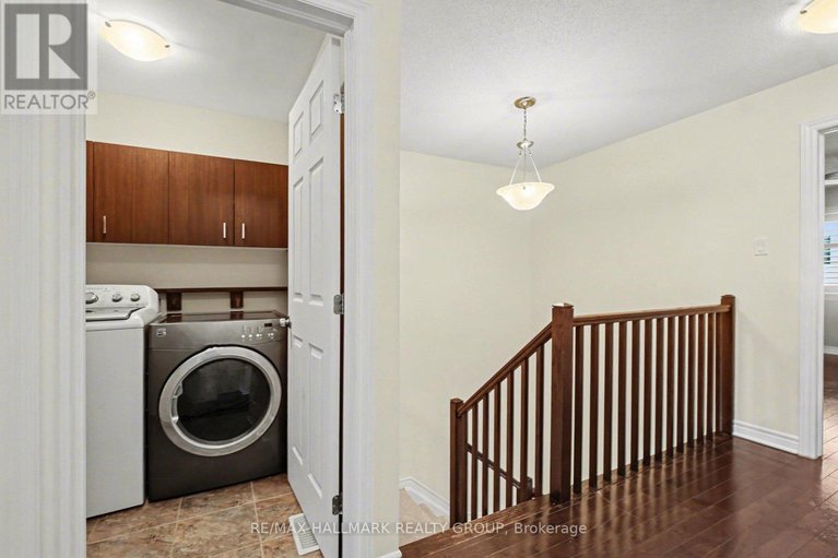 29353377/122-minoterie-ridge/camelot/ottawa/ontario/K4A0Y5_12