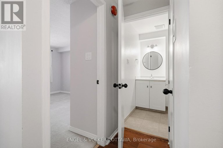 29332901/201-6376-bilberry-drive/orleans-wood/ottawa/ontario/K1C4P6_17