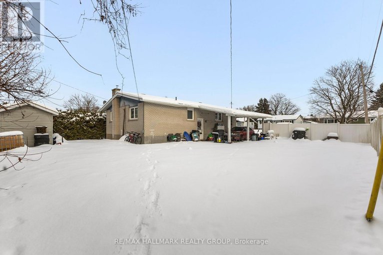 29229707/816-willow-avenue/chatelaine-village/ottawa/ontario/K1E1C7_21