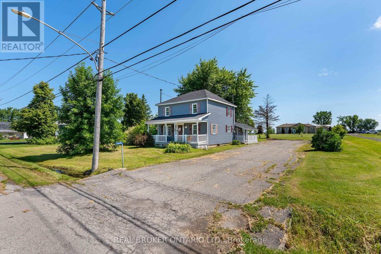 28575090/3449-sarsfield-road/cumberland-west/ottawa/ontario/K0A3E0_36