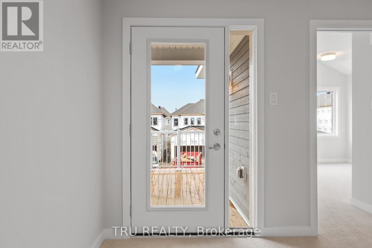 29570536/75-hackamore-crescent/goulbourn-twp-from-franktown-rdsouth-to-rideau/ottawa/ontario/K0A2Z0_5