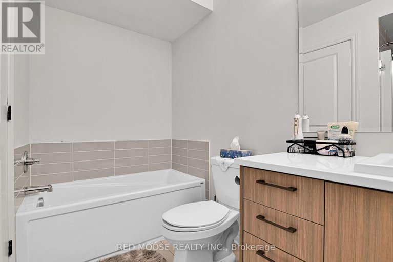28578839/877-couloir-road/mer-bleuebradley-estatesanderson-park/ottawa/ontario/K1W0P5_36
