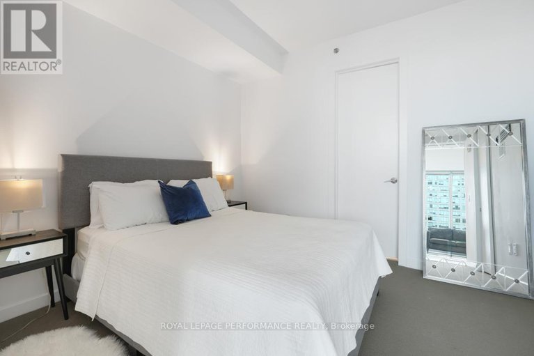 29222255/702-300-lisgar-street/ottawa-centre/ottawa/ontario/K2P0E2_18