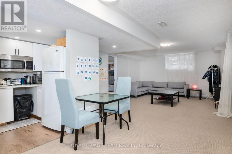 28163521/12-knockaderry-crescent/half-moon-bay/ottawa/ontario/K2C3H2_34