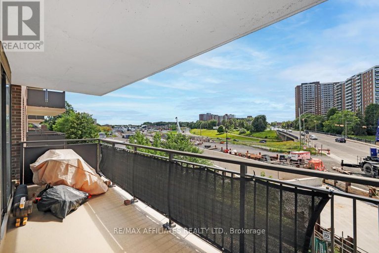 28570878/304-1190-richmond-road/woodroffe/ottawa/ontario/K2B8J3_21