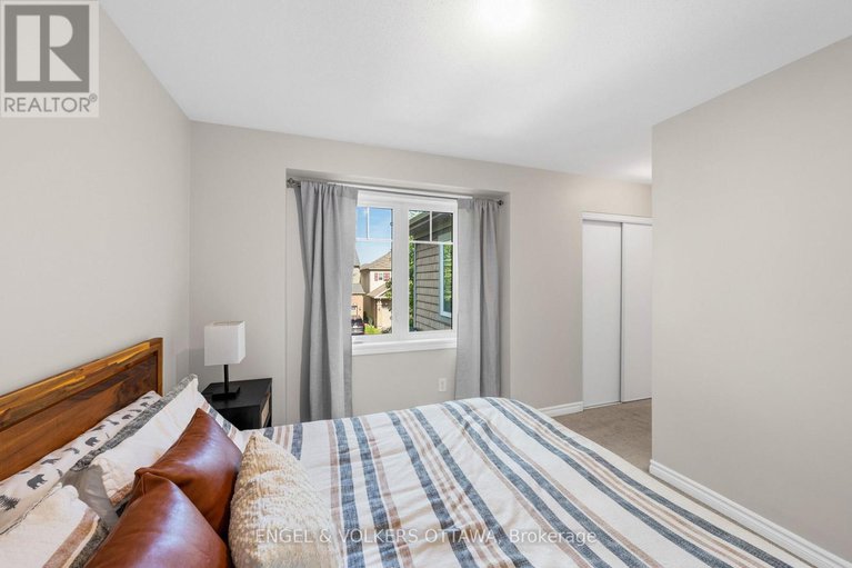 28873789/416-vendevale-avenue/stittsville-north/ottawa/ontario/K2S0M6_26
