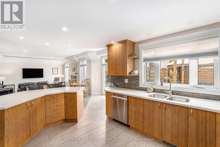 28261887/19-westwinds-place/barrhaven-east/ottawa/ontario/K2G6L1_20