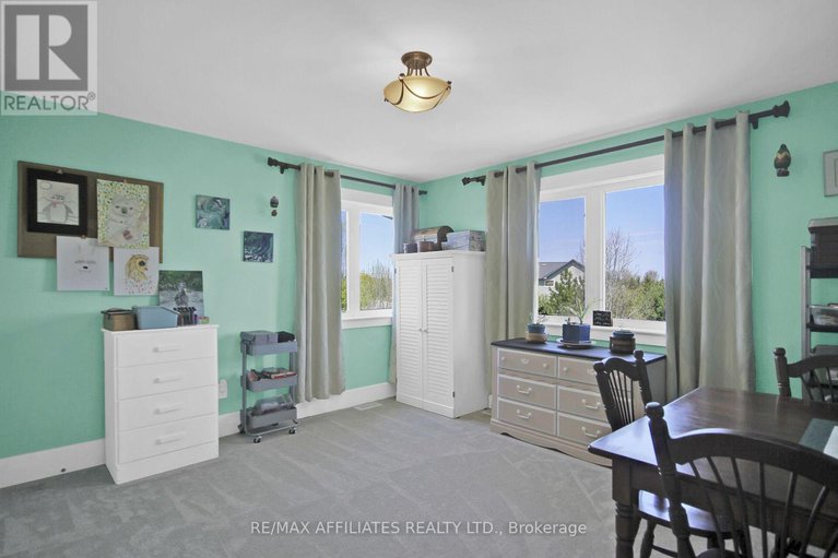 29174062/500-bradbury-court/kanata-north-west/ottawa/ontario/K2W0A1_31