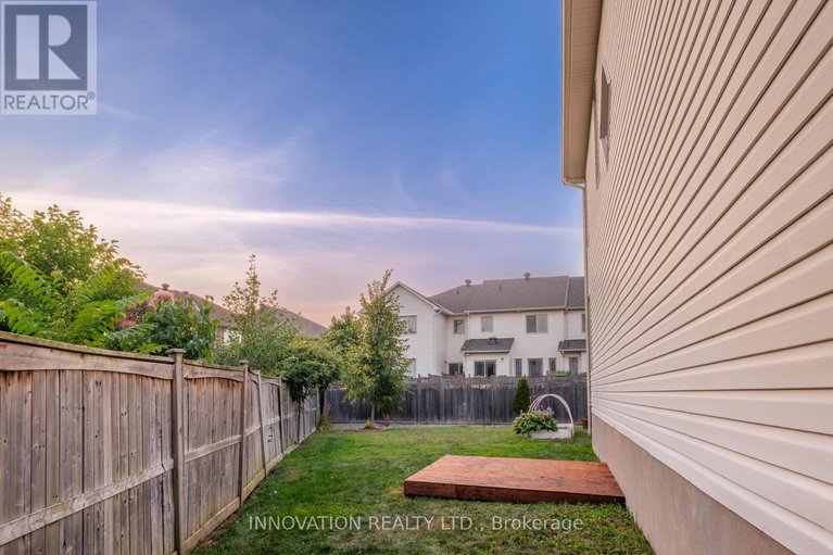 28732188/1609-westhall-way-n/emerald-meadowstrailwest/ottawa/ontario/K2M0G8_26