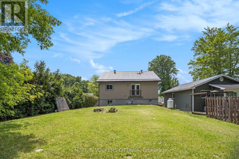 28485145/1095-morin-road/cumberland-estates/ottawa/ontario/K4C1A5_23