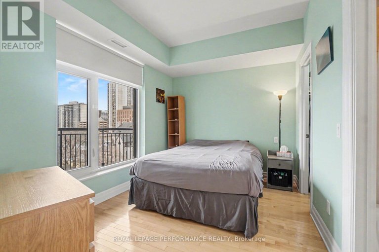 29564241/801-245-kent-street/ottawa-centre/ottawa/ontario/K2P0A5_17