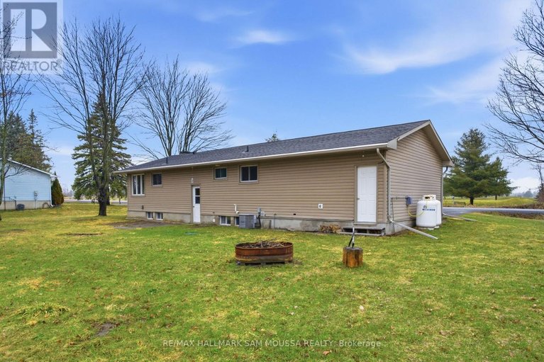 29634183/267-keatley-road/kinburn/ottawa/ontario/K7S3G7_29