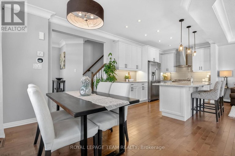 29455181/375-meadowbreeze-drive/emerald-meadowstrailwest/ottawa/ontario/K2M0K3_17