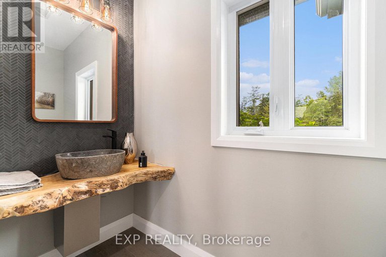 28561734/21-constance-lake-road/kanata-north-east/ottawa/ontario/K2K1X7_15