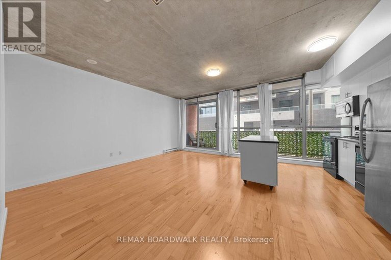 29579530/201-179-george-street/lower-townbyward-market/ottawa/ontario/K1N1J8_8