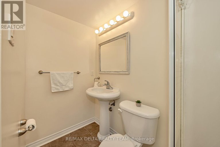 29579531/2685-sylvain-street/town-of-rockland/clarence-rockland/ontario/K4K1V3_25