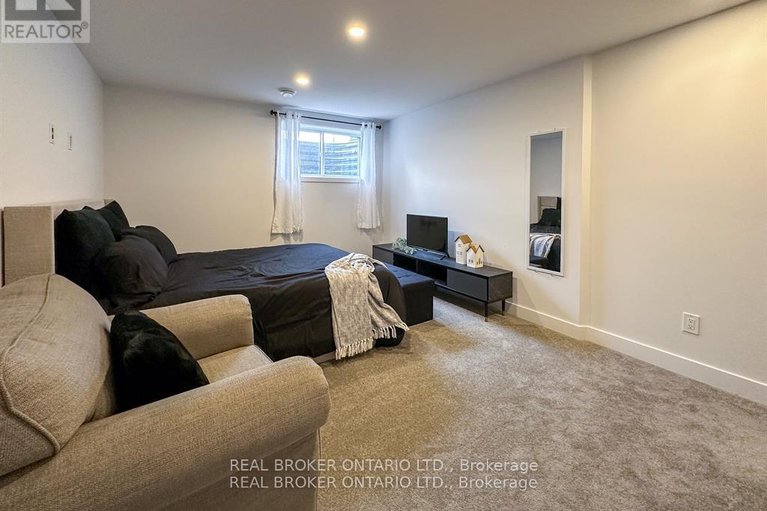 29518689/213-bristol-crescent/kemptville/north-grenville/ontario/K0G1J0_39