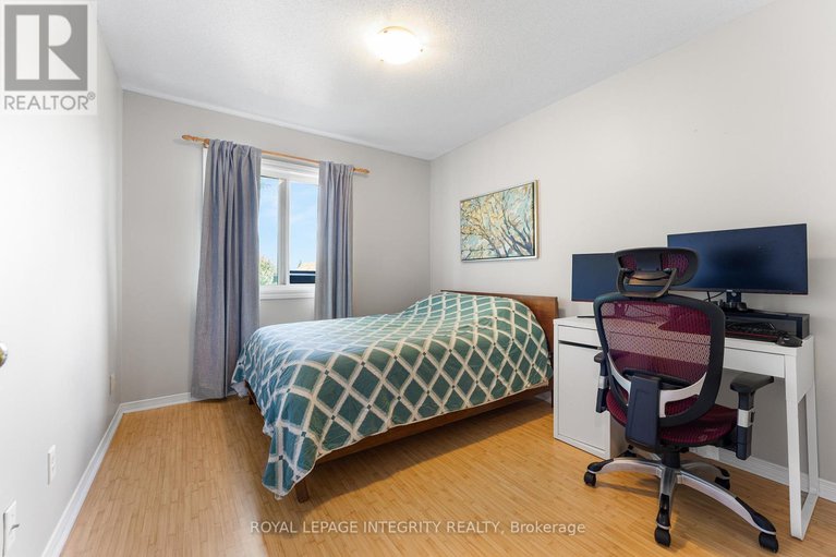 28929177/5-banchory-crescent/morgans-grantsouth-march/ottawa/ontario/K2K2V4_21