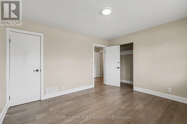 29648623/6036-perth-street/richmond/ottawa/ontario/K0A2Z0_9