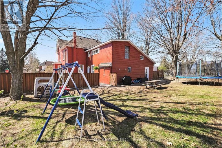 29665425/321-albert-street/arnprior/arnprior/ontario/K7S2M8_30