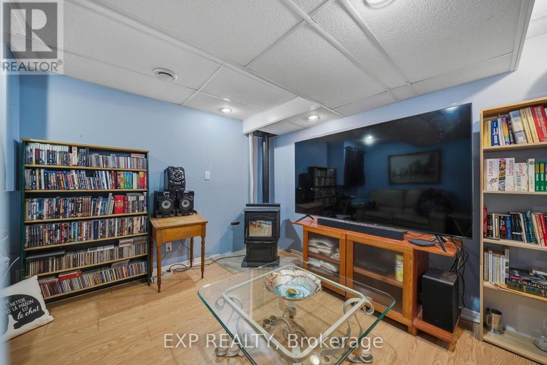 29466998/296-bonavista-street/town-of-rockland/clarence-rockland/ontario/K4K1N8_30