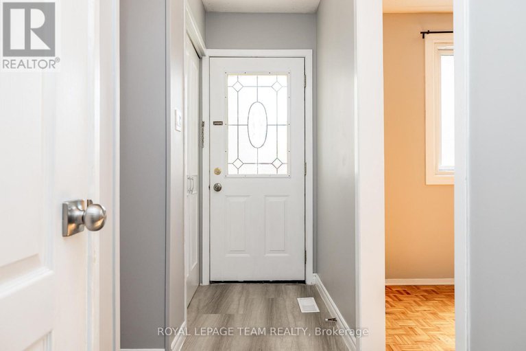 28874937/10-105-parkinson-st-street/kemptville/north-grenville/ontario/K0G1J0_6