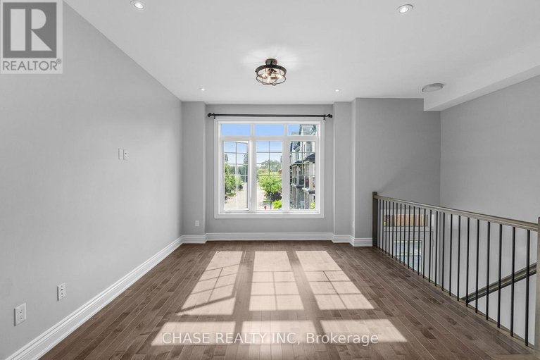 28902928/728-reverie-private/stittsville-central/ottawa/ontario/K2S0T9_2