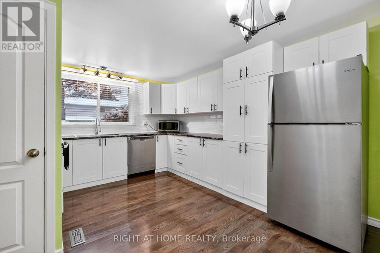 29092517/95-1474-heatherington-road/heron-gateindustrial-park/ottawa/ontario/K1V6S1_8