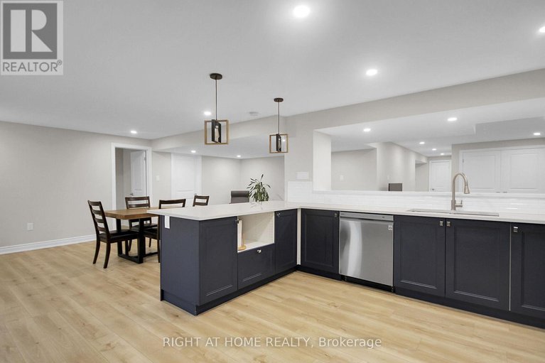 28597120/42-conch-way/mahogany-community/ottawa/ontario/K4M0M4_39