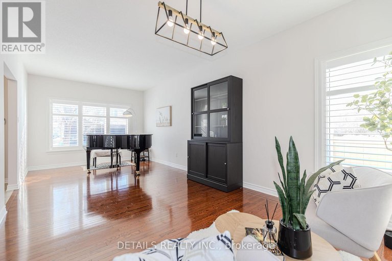 29332158/247-flodden-way/barrhaven-east/ottawa/ontario/K2G7E1_5