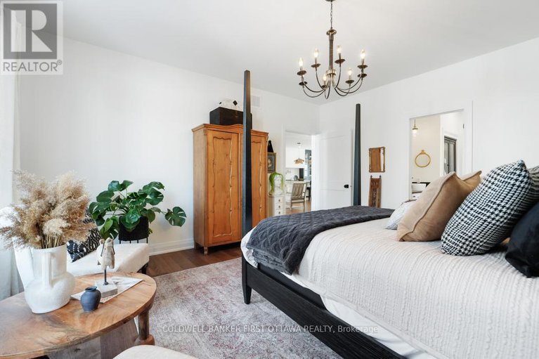 29348578/179-glenncastle-drive/carp/ottawa/ontario/K0A1L0_22