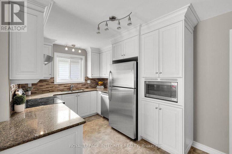 29377762/59-johanna-street/almonte/mississippi-mills/ontario/K0A1A0_16