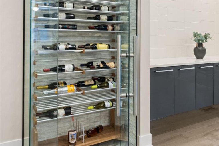 29087495/190-northwestern-avenue/ottawa-westtunneys-pasture/ottawa/ontario/K1Y0M3_17