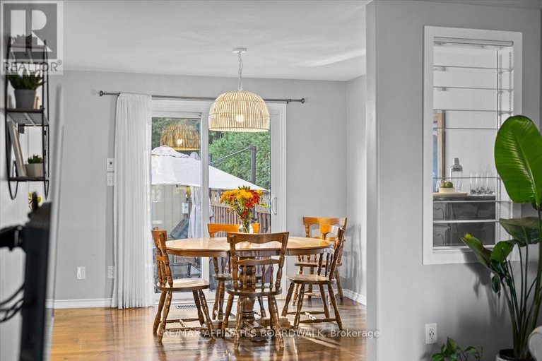 29053070/42-haywood-crescent/katimavik/ottawa/ontario/K2L2J2_10