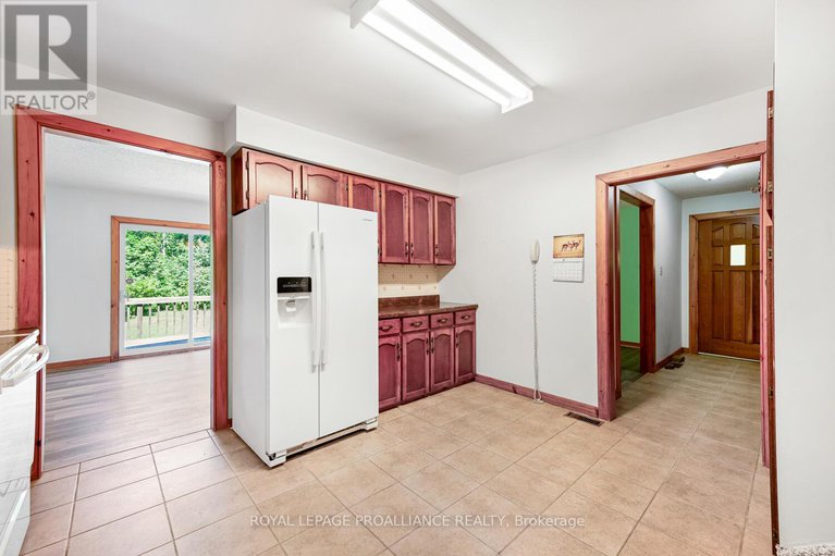 28720304/3050-merwin-lane/augusta-twp/augusta/ontario/K0E1T1_12