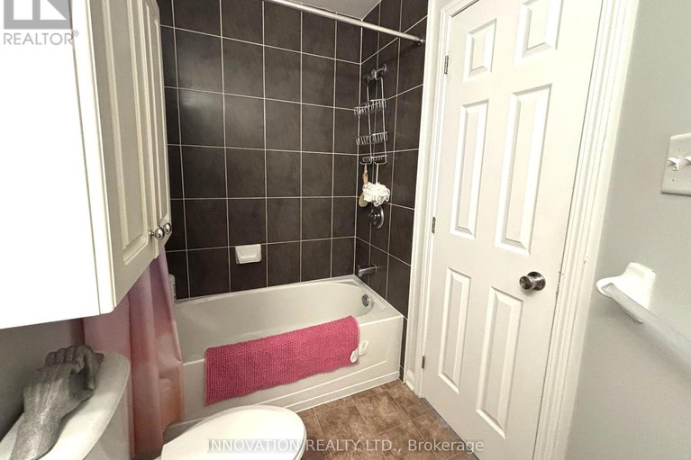 28768924/706-sanibel-private/westcliffe-estates/ottawa/ontario/K2H0A8_29